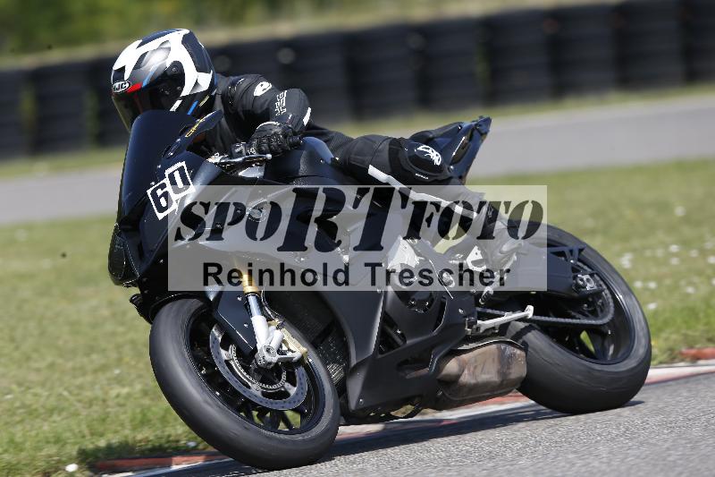 /45 10.08.2025 Plüss Moto Sport ADR/Einsteiger/60